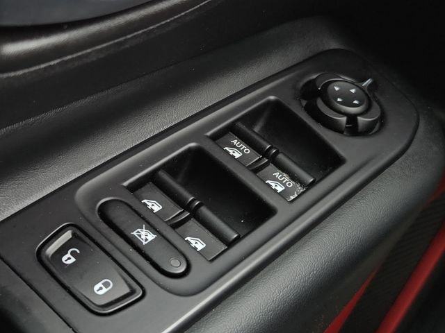 Used 2022 Jeep Renegade Trailhawk w/ Trailer Tow Group image 26