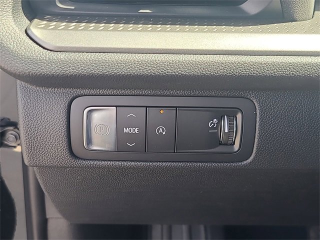 New 2026 Chevrolet Traverse LT image 25