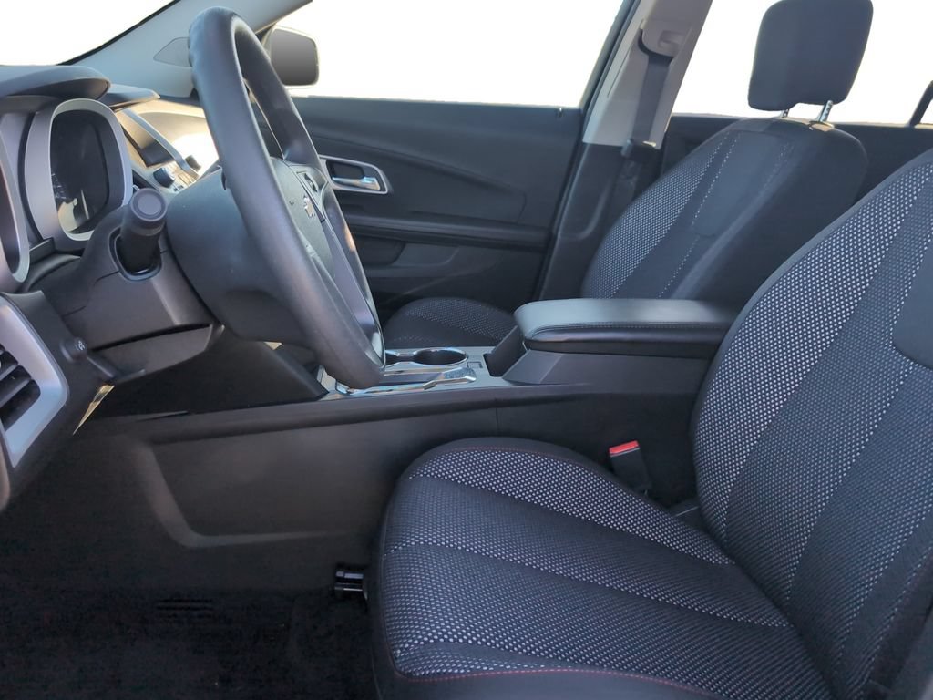 Used 2017 Chevrolet Equinox LS FWD image 8