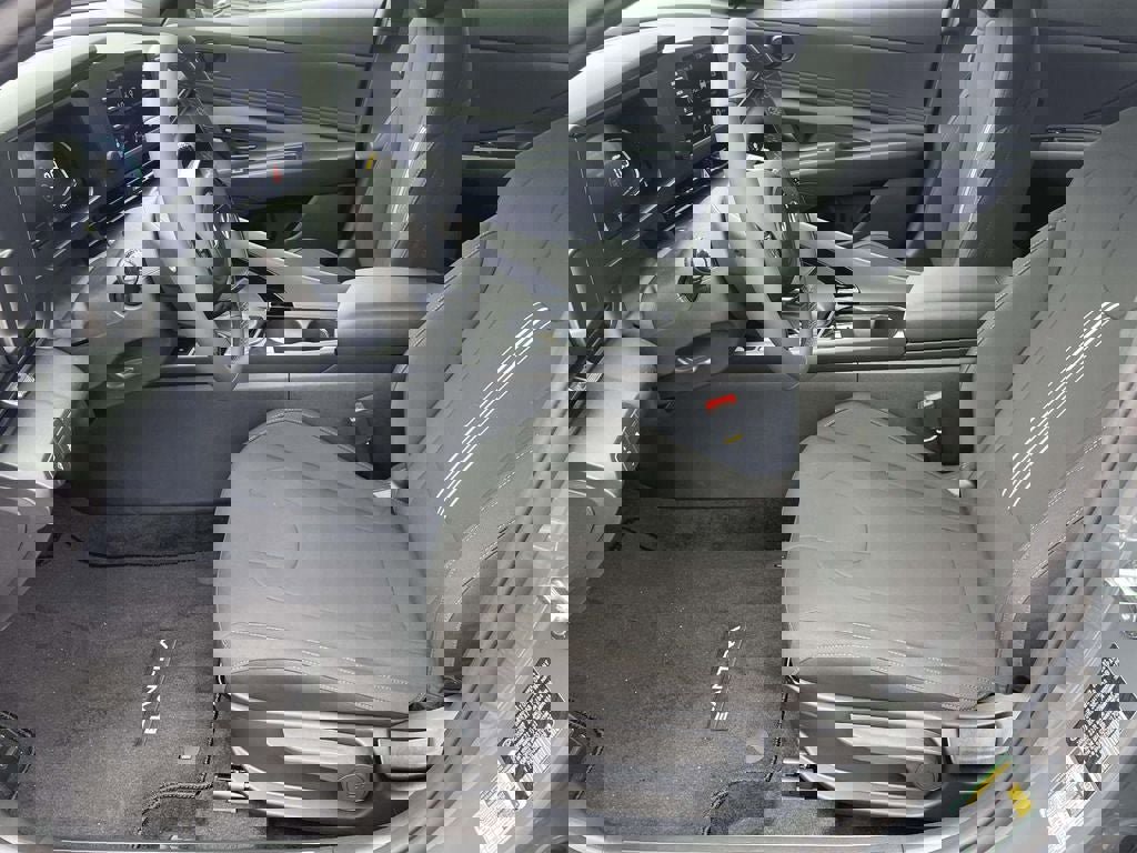 New 2026 Hyundai Elantra SEL Sport Premium image 13