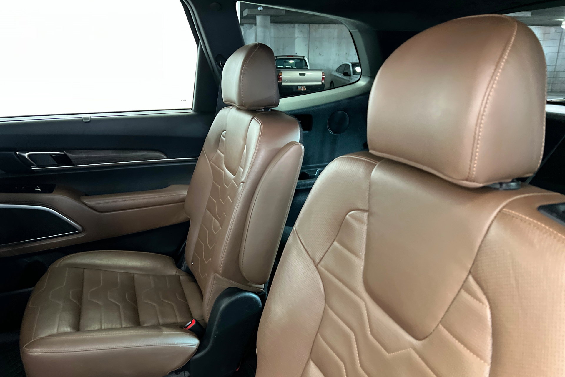Used 2022 Kia Telluride SX w/ SX Prestige Package AWD/4WD image 21