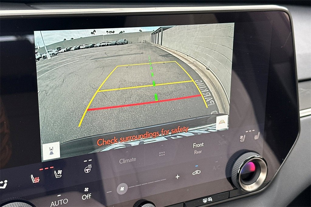 Used 2023 Lexus RX 350 Premium image 24