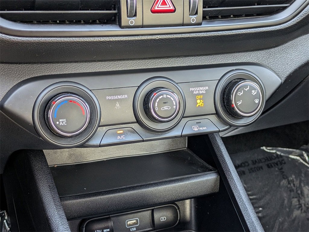 Used 2024 Kia Forte LXS image 17