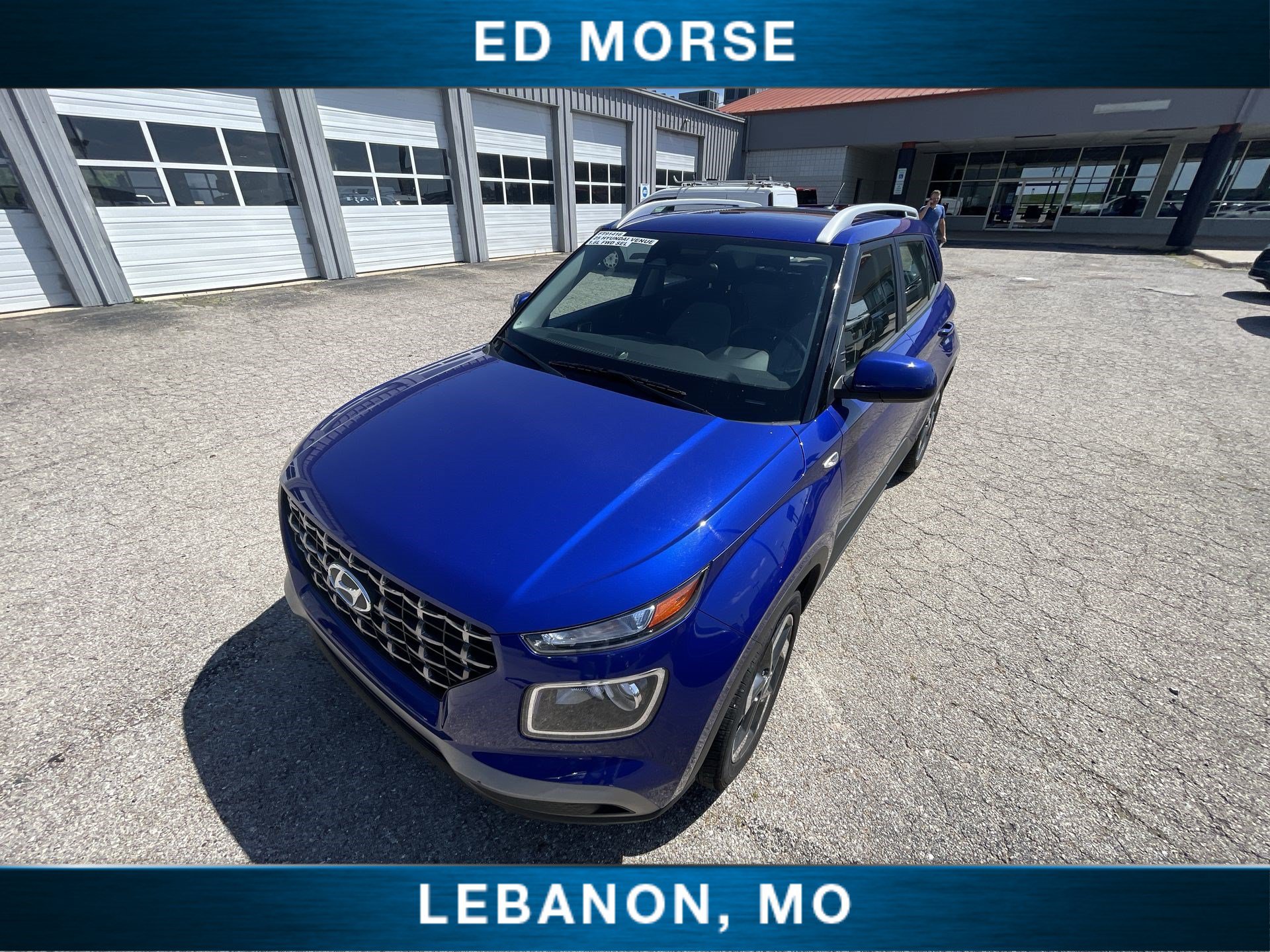 Used 2025 Hyundai Venue SEL FWD image 20