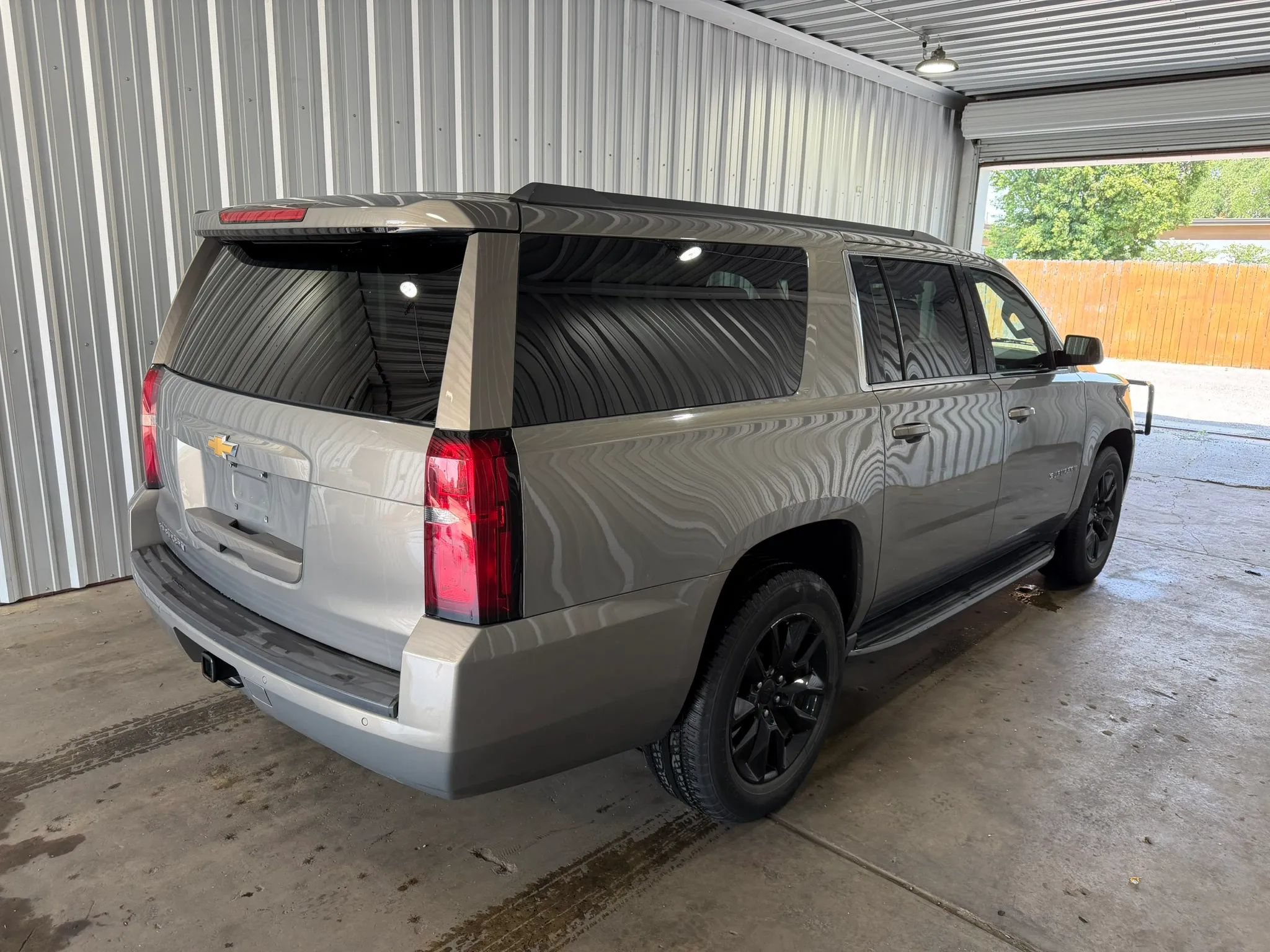 Used 2018 Chevrolet Suburban LS w/ Max Trailering Package AWD/4WD image 5