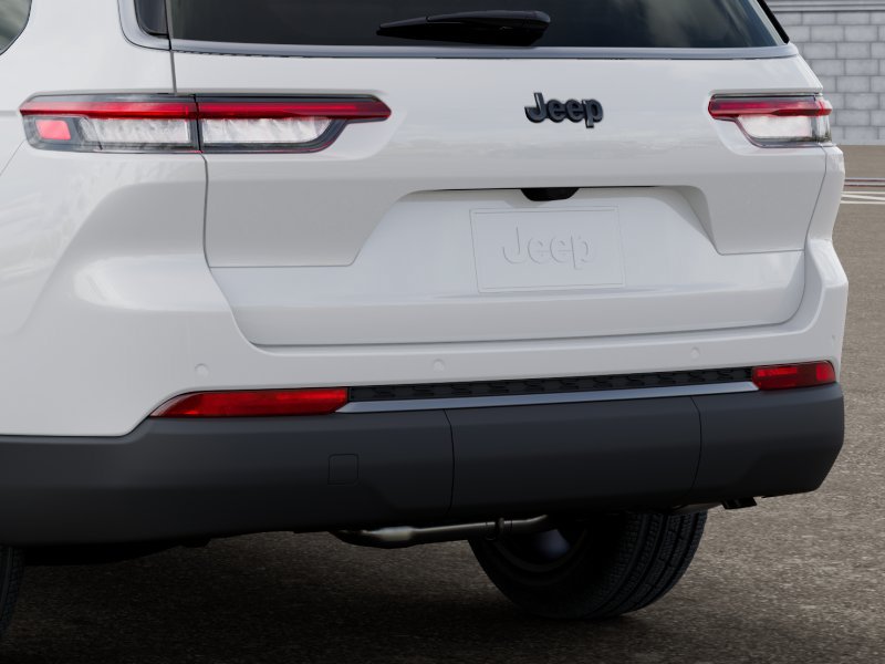 New 2027 Jeep Grand Cherokee L Limited RWD image 13