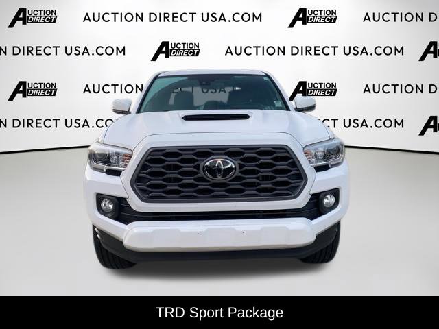 Used 2021 Toyota Tacoma TRD Sport w/ Technology Package AWD/4WD image 2