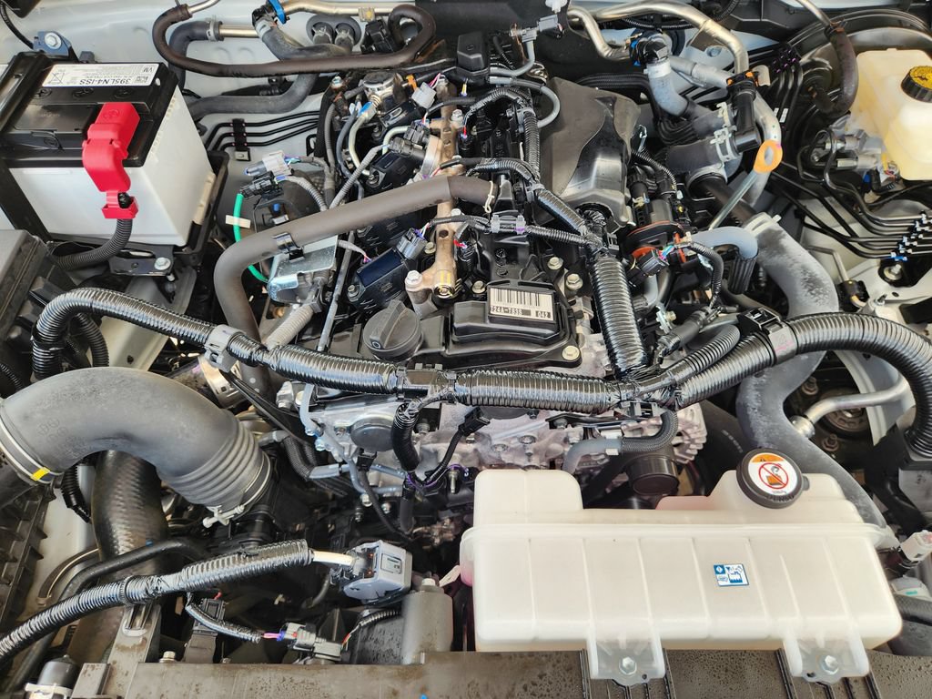 Used 2025 Toyota Tacoma SR5 RWD image 29