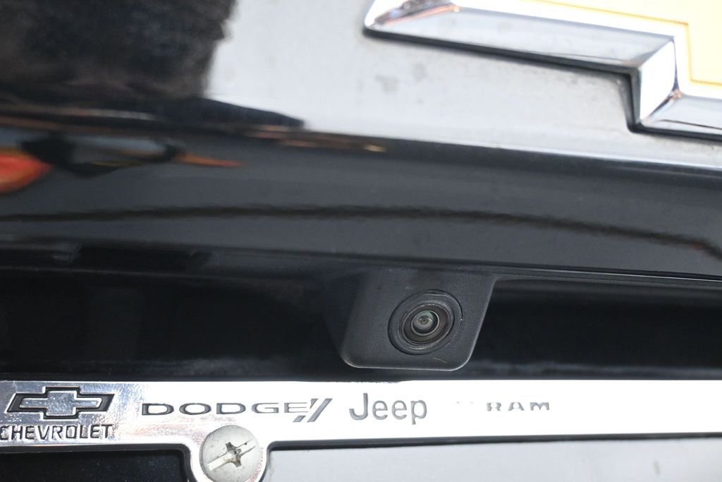Used 2023 Chevrolet Equinox LT FWD image 30