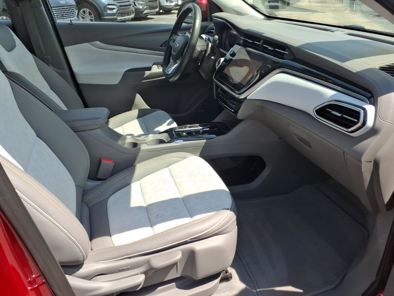 Used 2022 Chevrolet Bolt EUV Premier w/ Launch Edition FWD image 28