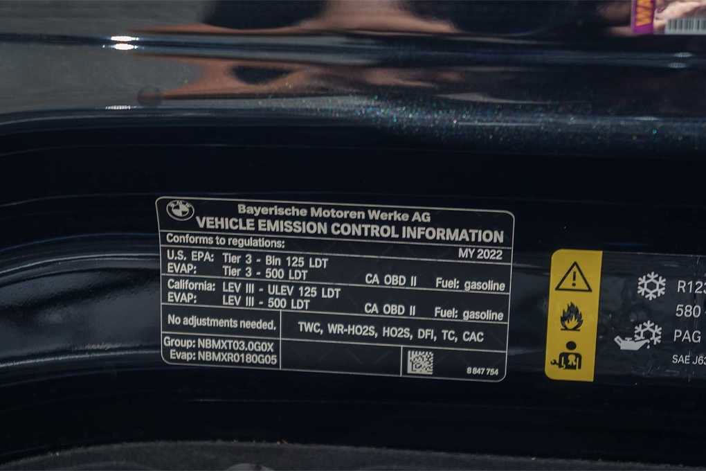 Used 2022 BMW X5 sDrive40i w/ Parking Assistance Package image 31