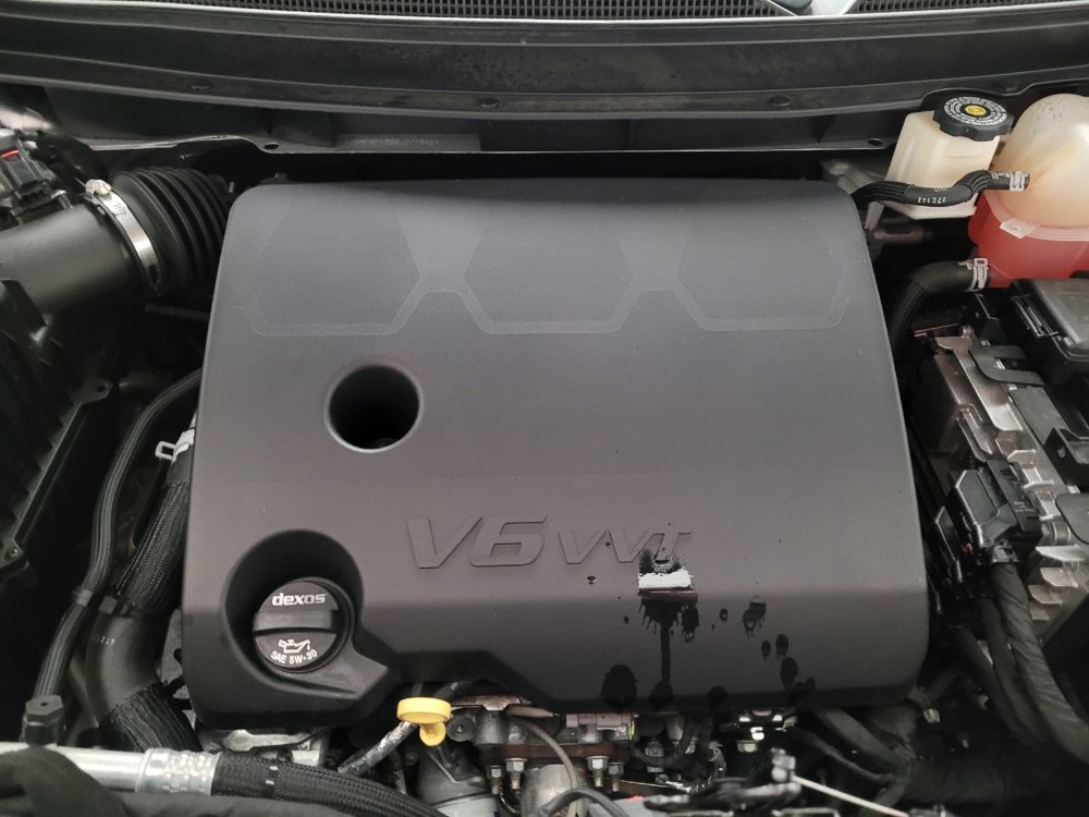 Used 2021 Chevrolet Traverse LS image 30