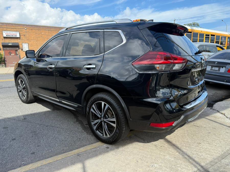 Used 2018 Nissan Rogue SL image 6