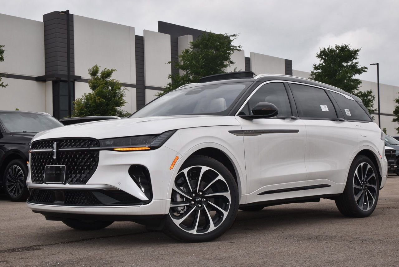 New 2026 Lincoln Nautilus Black Label AWD/4WD image 30