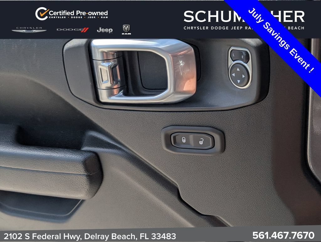 Used 2022 Jeep Wrangler Rubicon AWD/4WD image 25