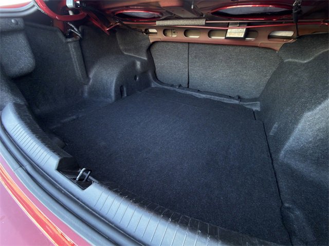 Used 2024 Chevrolet Malibu LT image 28