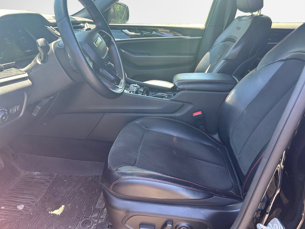 Certified 2022 Jeep Grand Cherokee Trailhawk AWD/4WD image 12