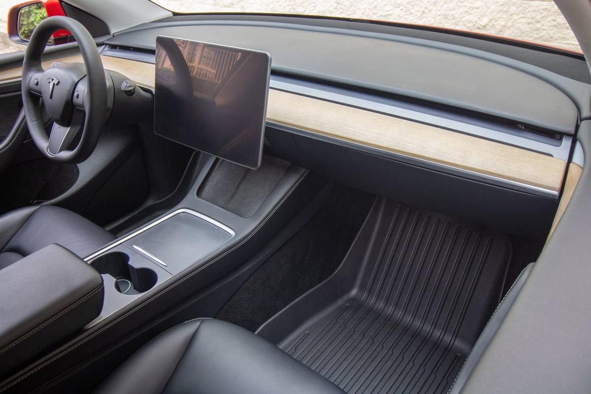 Used 2023 Tesla Model Y Long Range AWD/4WD image 22