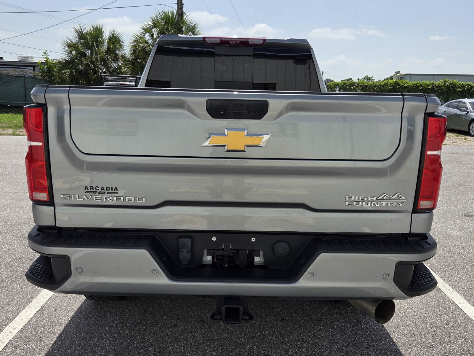 Used 2024 Chevrolet Silverado 2500 High Country w/ Technology Package AWD/4WD image 4