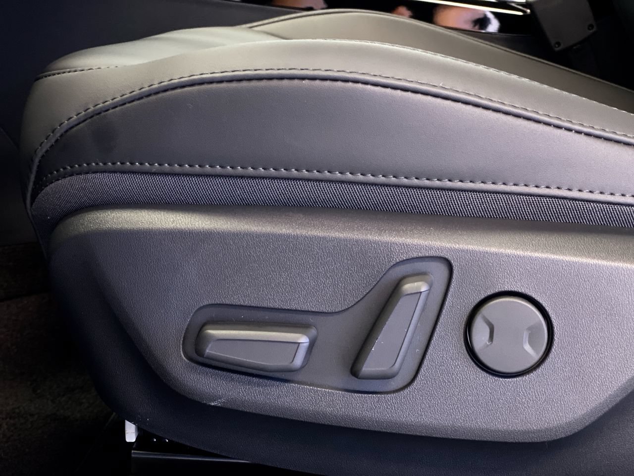 New 2026 Kia Niro Wind FWD image 17