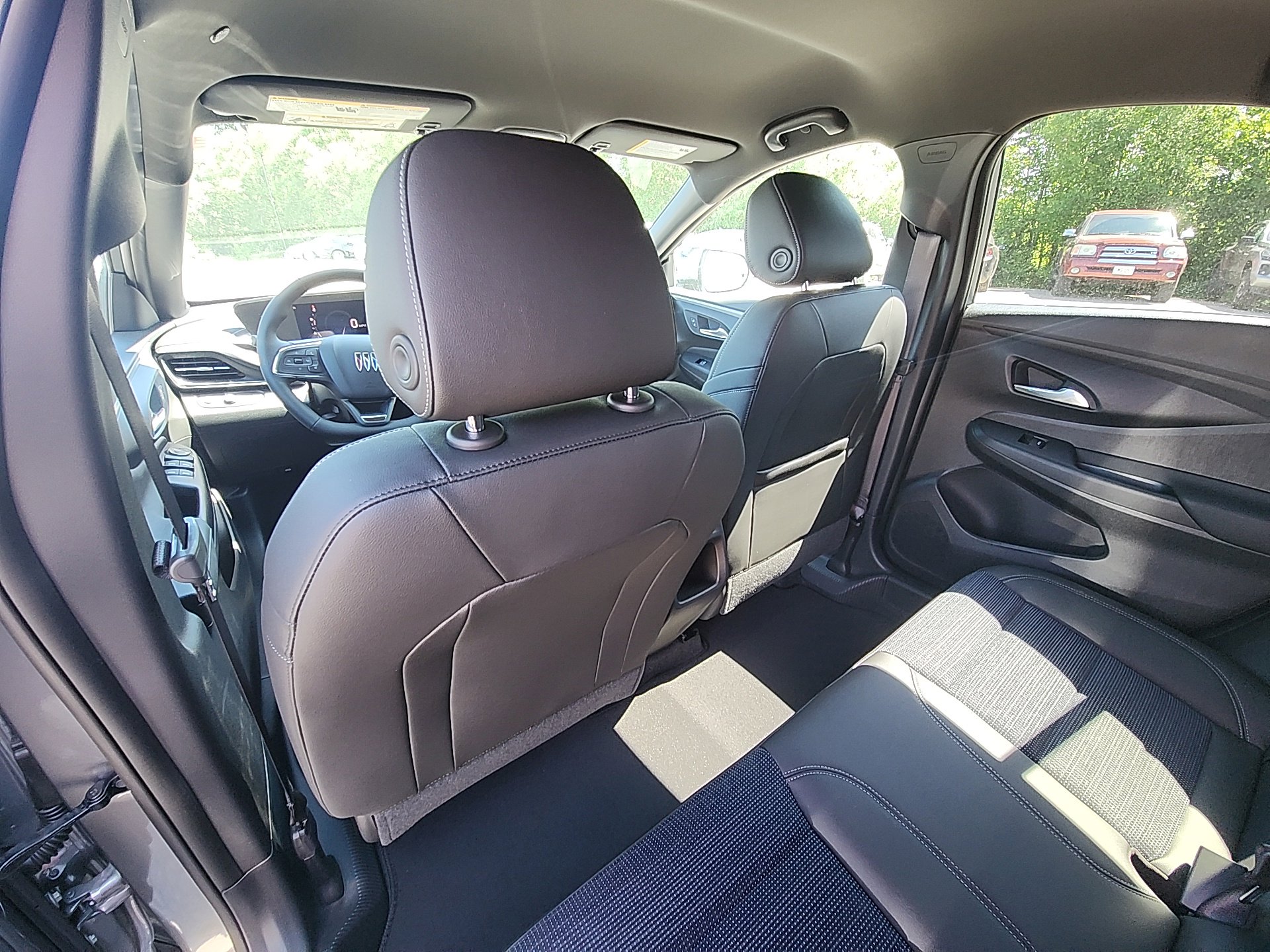 New 2025 Buick Envista Preferred w/ Convenience I Package image 27