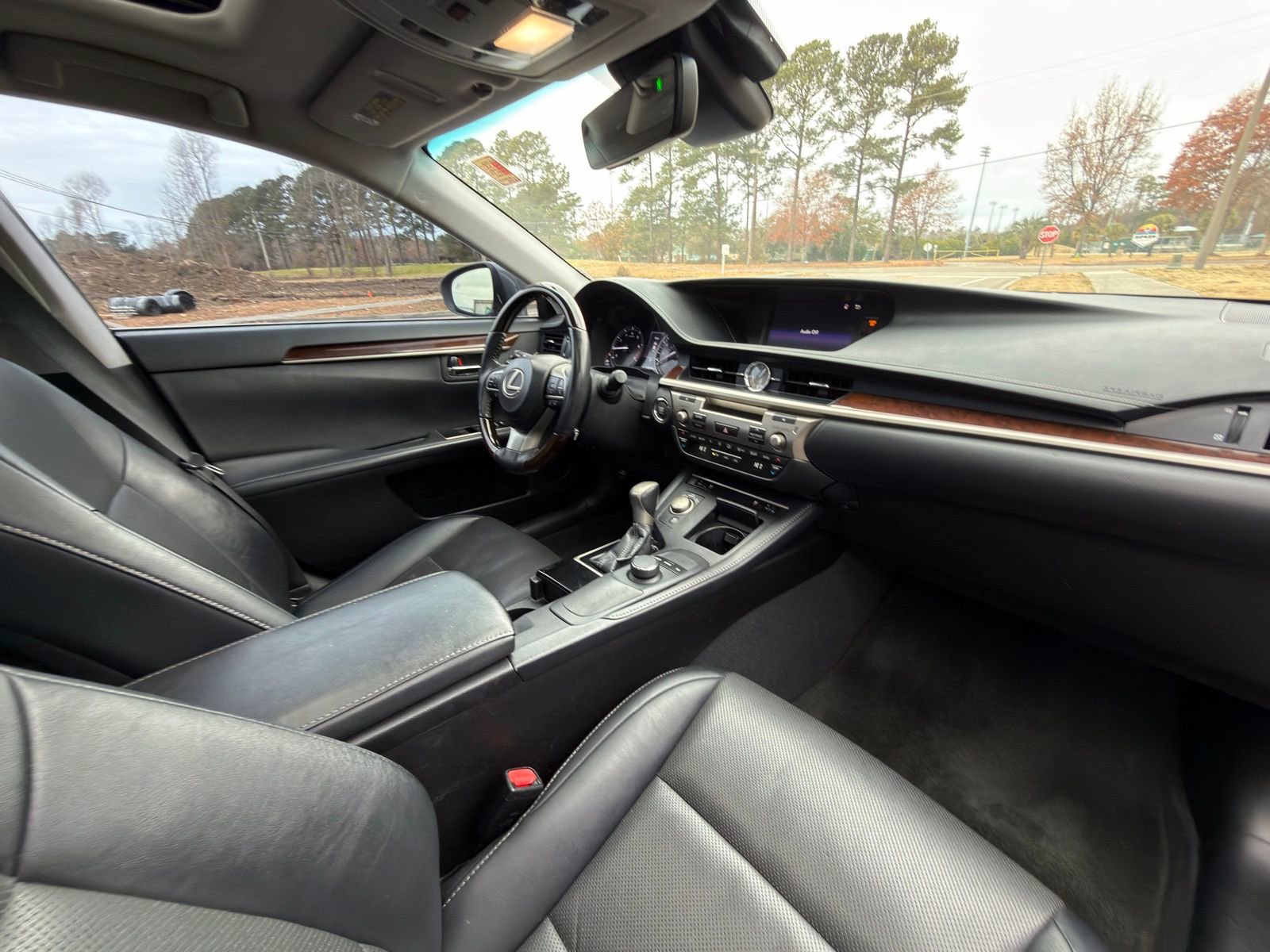 Used 2018 Lexus ES 350 image 16