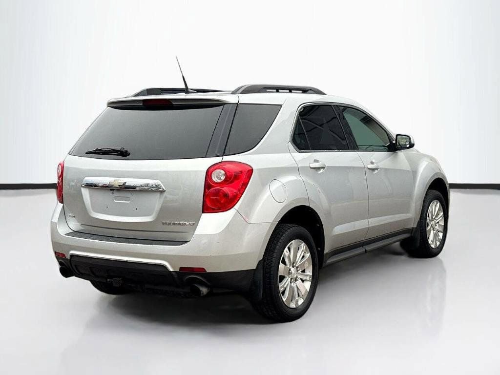 Used 2010 Chevrolet Equinox LT image 5