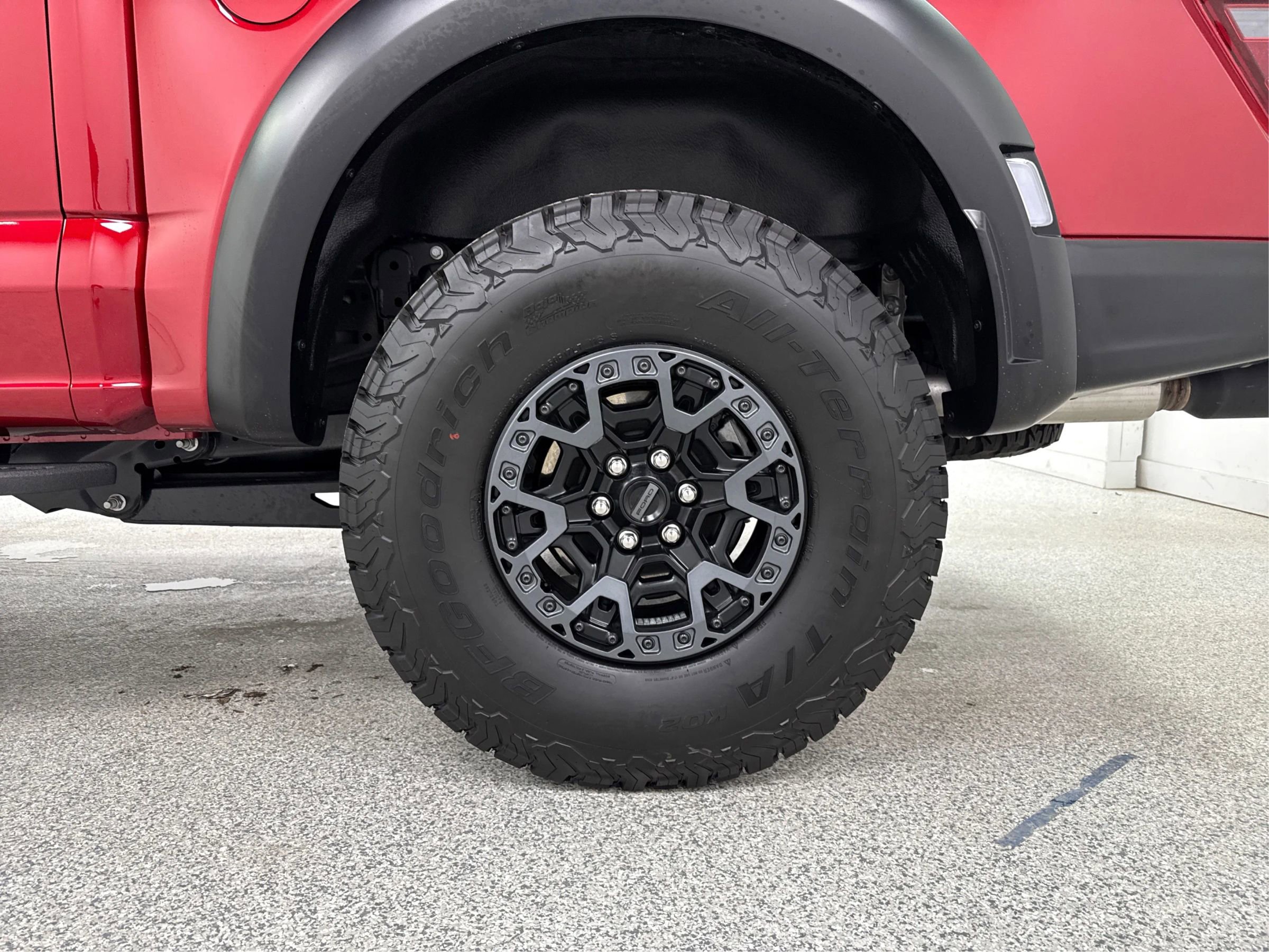 Used 2025 Ford F150 Raptor w/ Equipment Group 803A Raptor R image 25
