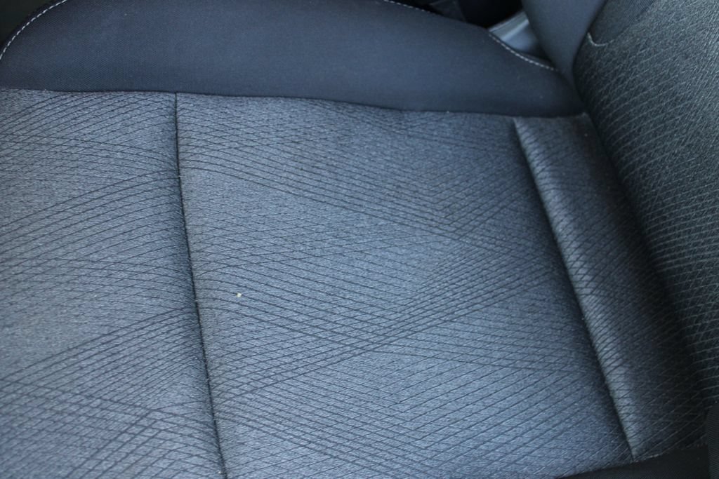 Used 2024 Nissan Rogue SV FWD image 12