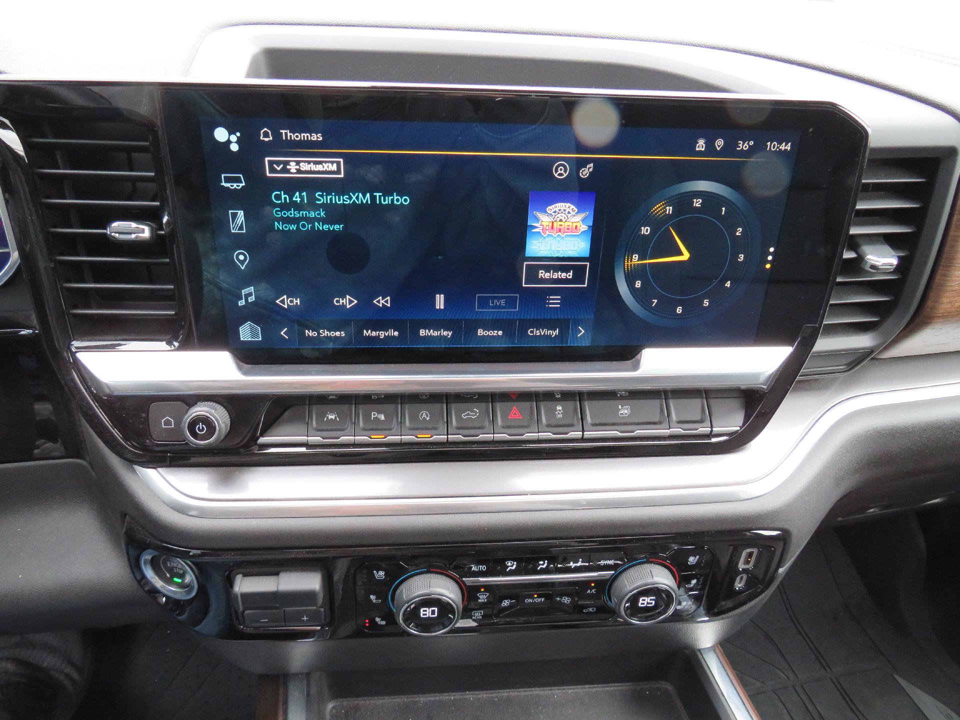 Used 2023 Chevrolet Silverado 1500 High Country w/ High Country Premium Package image 8