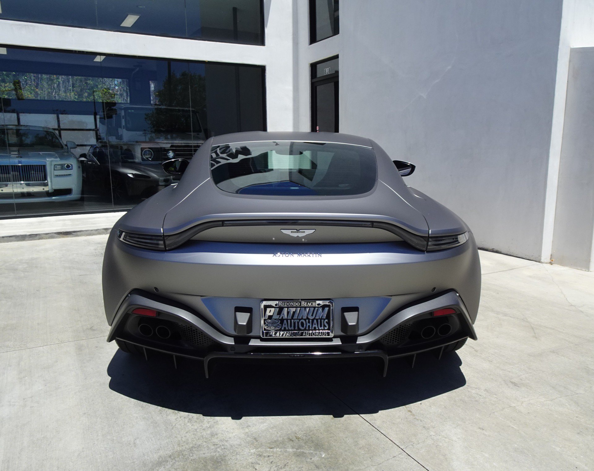 Used 2020 Aston Martin V8 Vantage Coupe RWD image 4