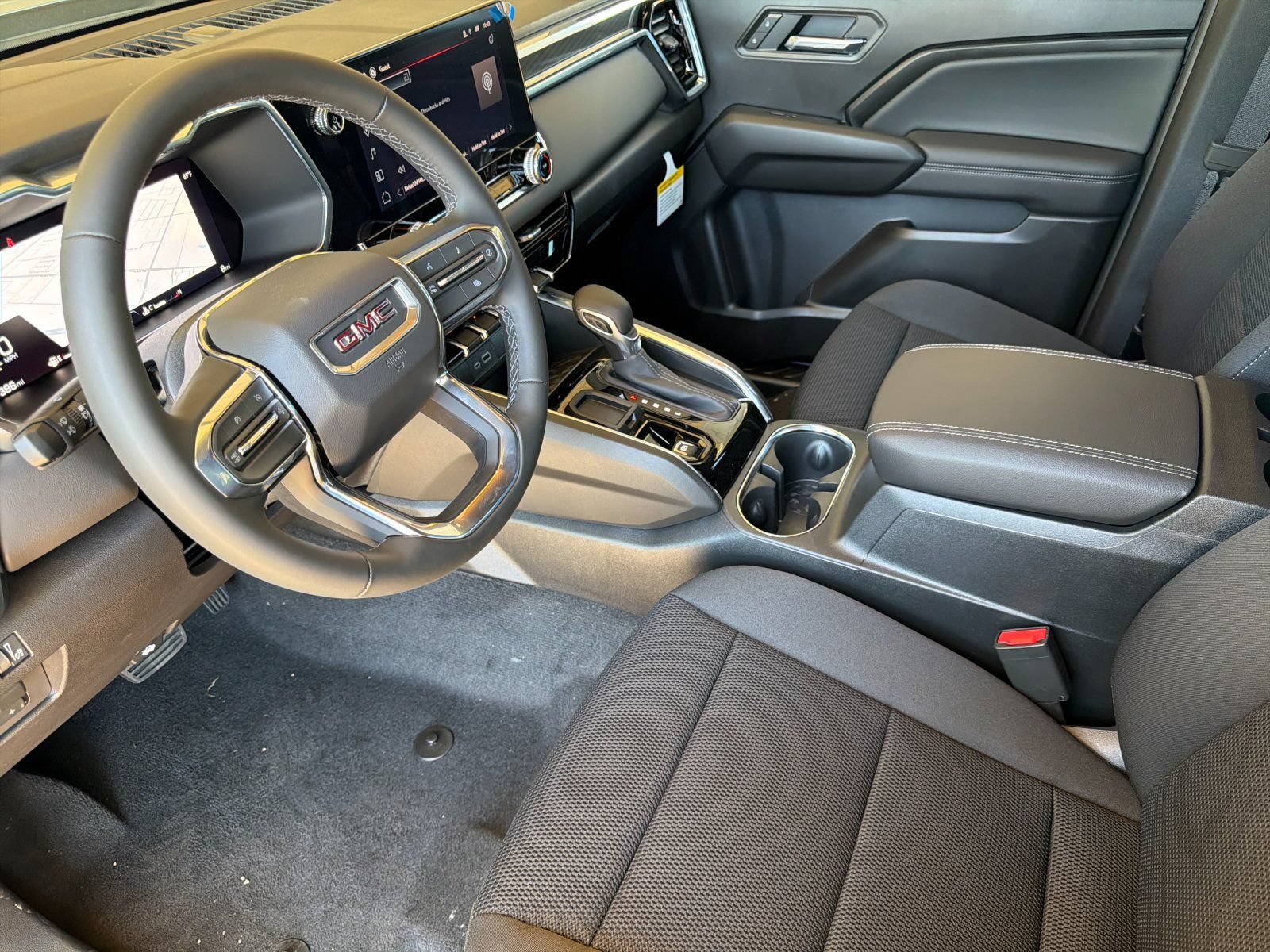 New 2026 GMC Canyon Elevation w/ Technology Package RWD image 10