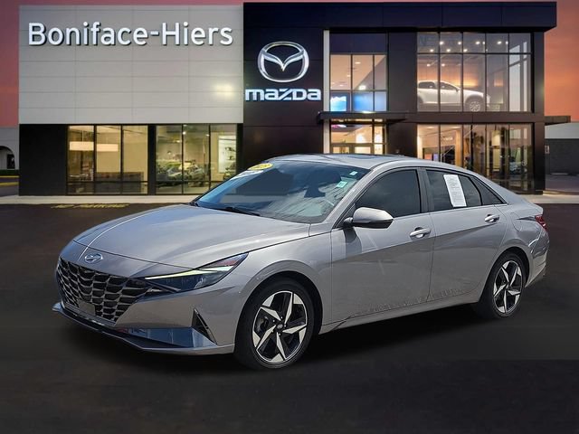 Used 2023 Hyundai Elantra Limited FWD image 2