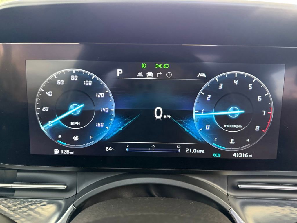 Used 2023 Kia Carnival SX Prestige FWD image 10