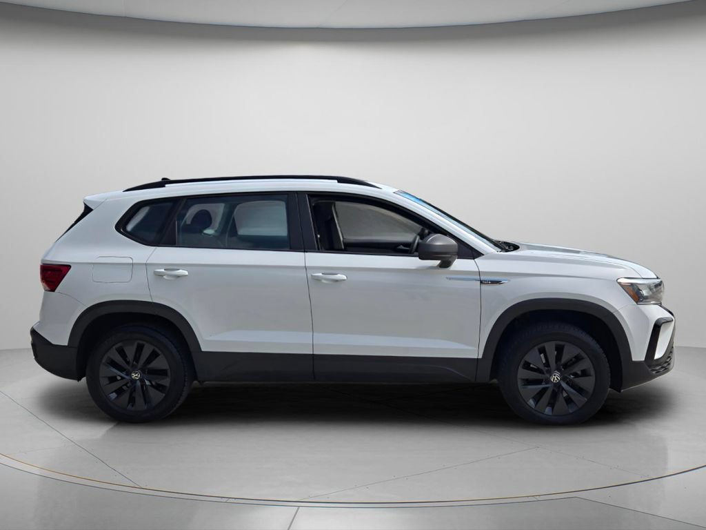 Certified 2023 Volkswagen Taos S FWD image 4