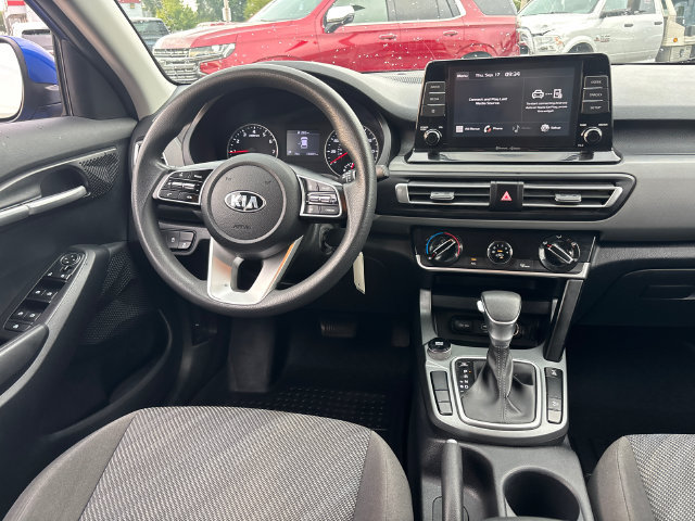 Used 2021 Kia Seltos LX AWD/4WD image 14