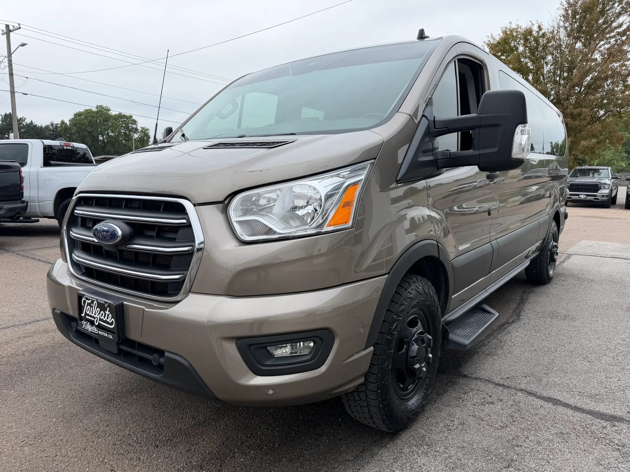 Used 2020 Ford Transit 350 XLT AWD/4WD image 4