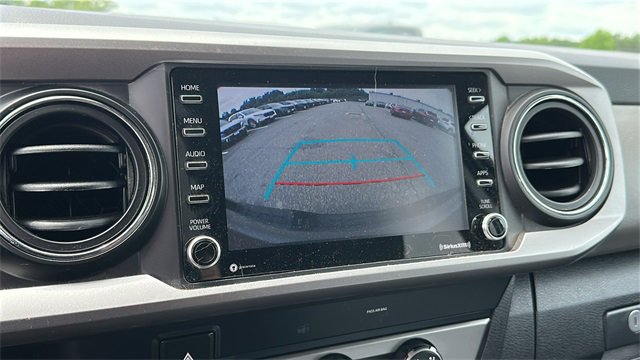 Used 2020 Toyota Tacoma SR5 image 17