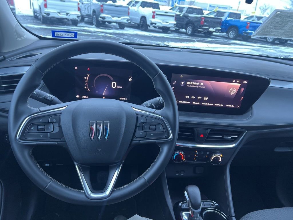 Used 2025 Buick Encore GX Preferred image 22