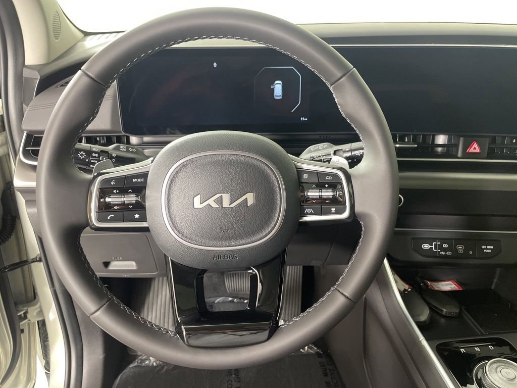 New 2026 Kia Carnival SX w/ SX Dark Edition Package image 23