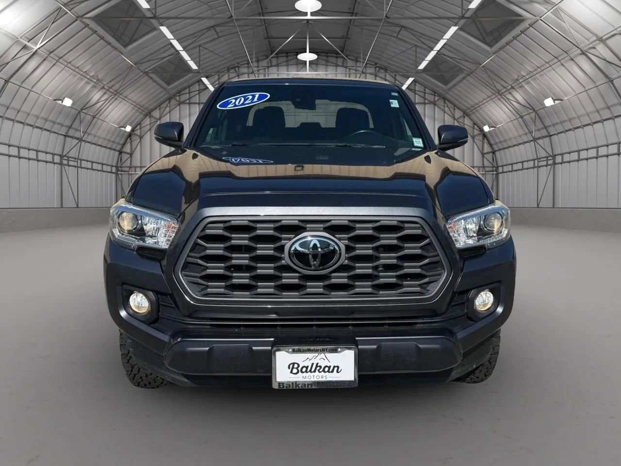 Used 2021 Toyota Tacoma TRD Off-Road image 14