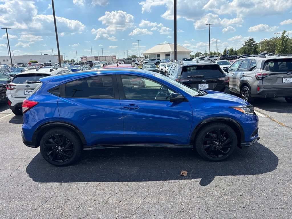 Used 2022 Honda HR-V Sport image 2
