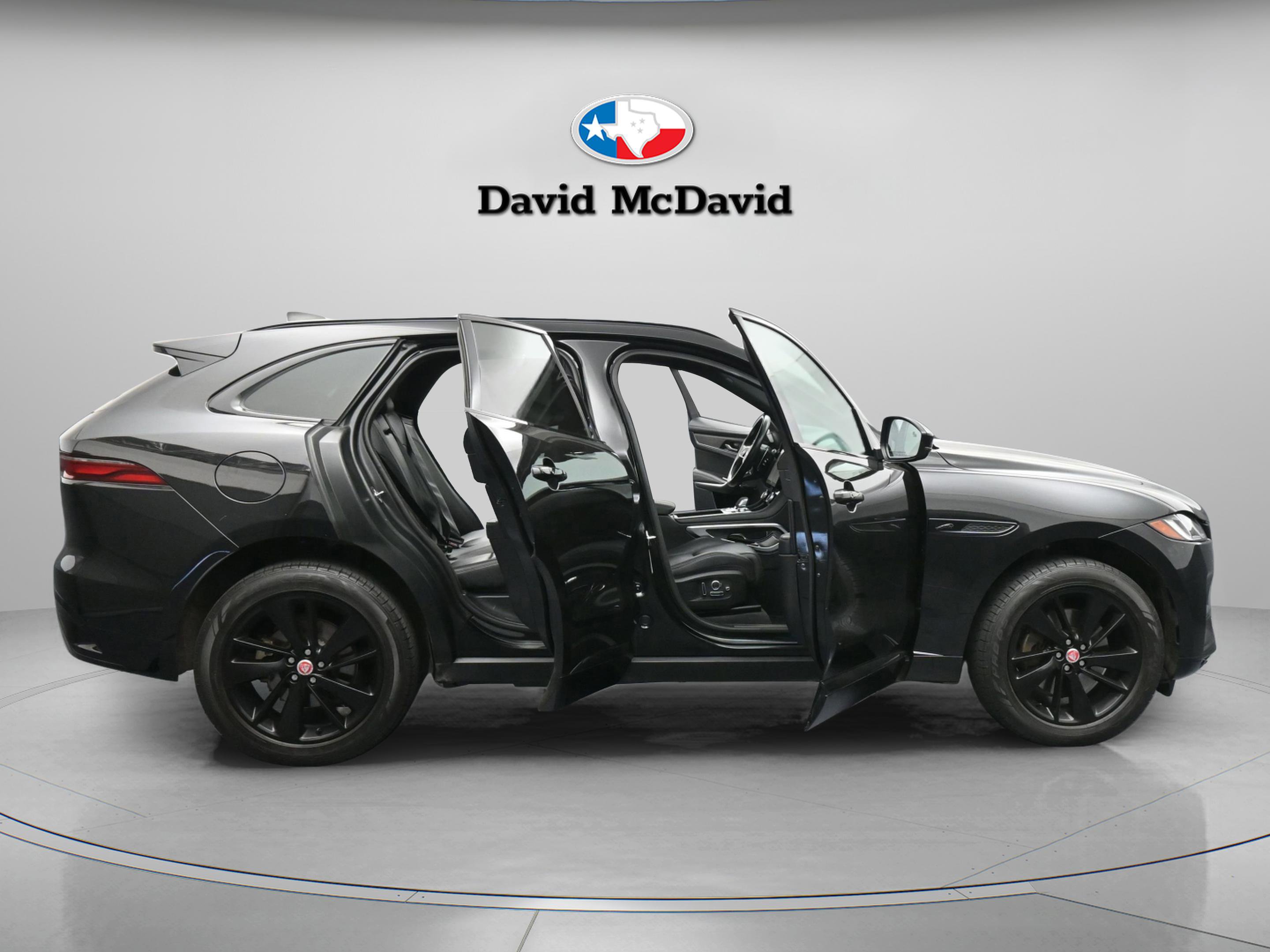 Used 2022 Jaguar F-PACE S image 23