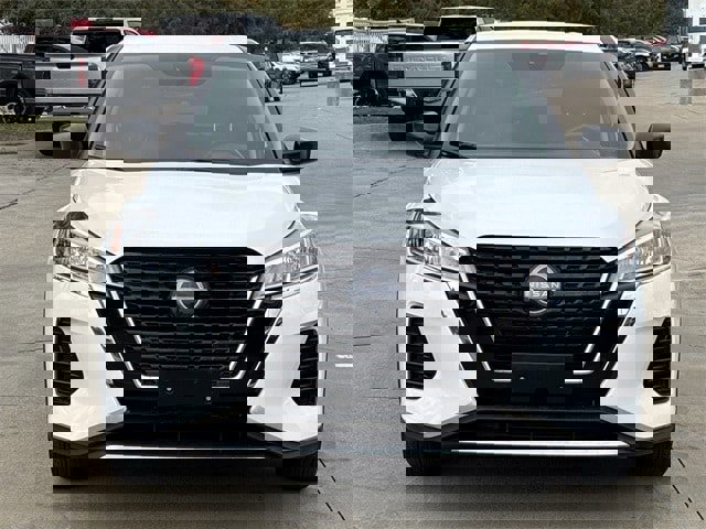 Used 2024 Nissan Kicks S image 7