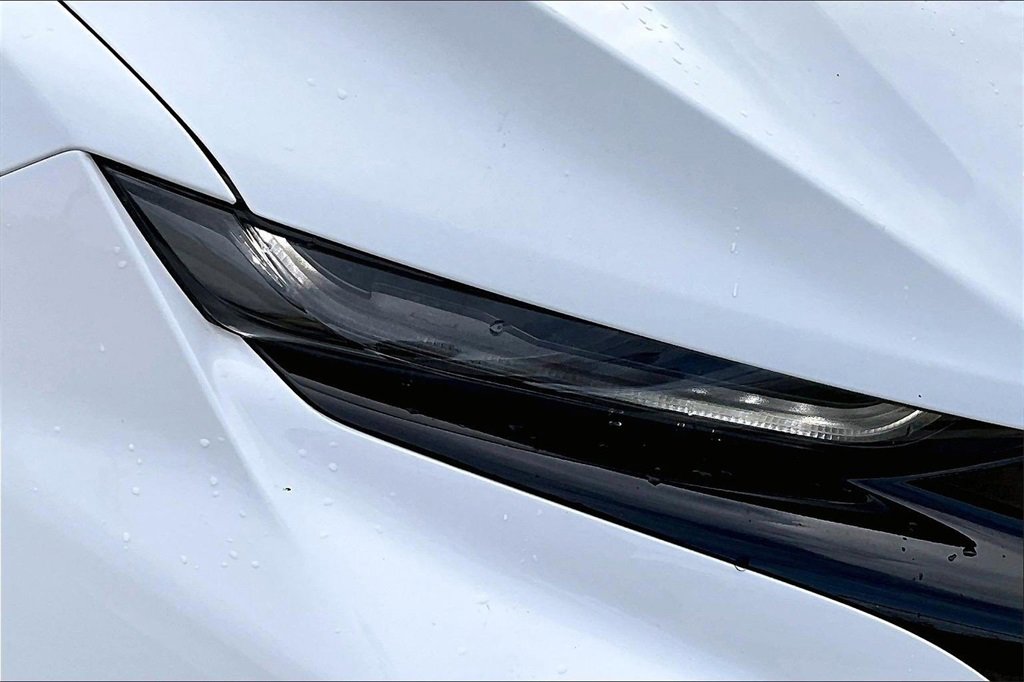 Used 2022 Chevrolet Blazer LT w/ Midnight/Sport Edition image 32