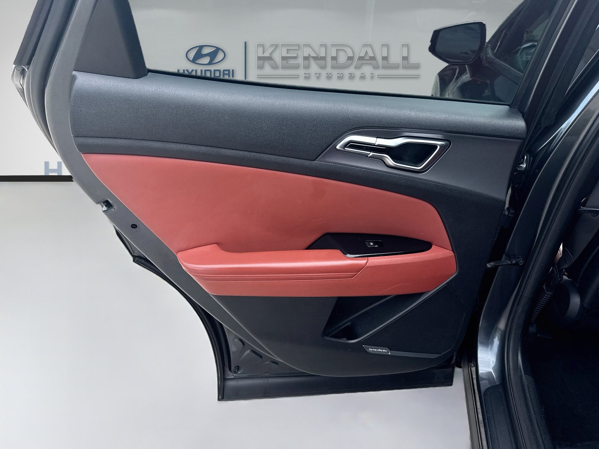 Used 2023 Kia Sportage SX FWD image 23