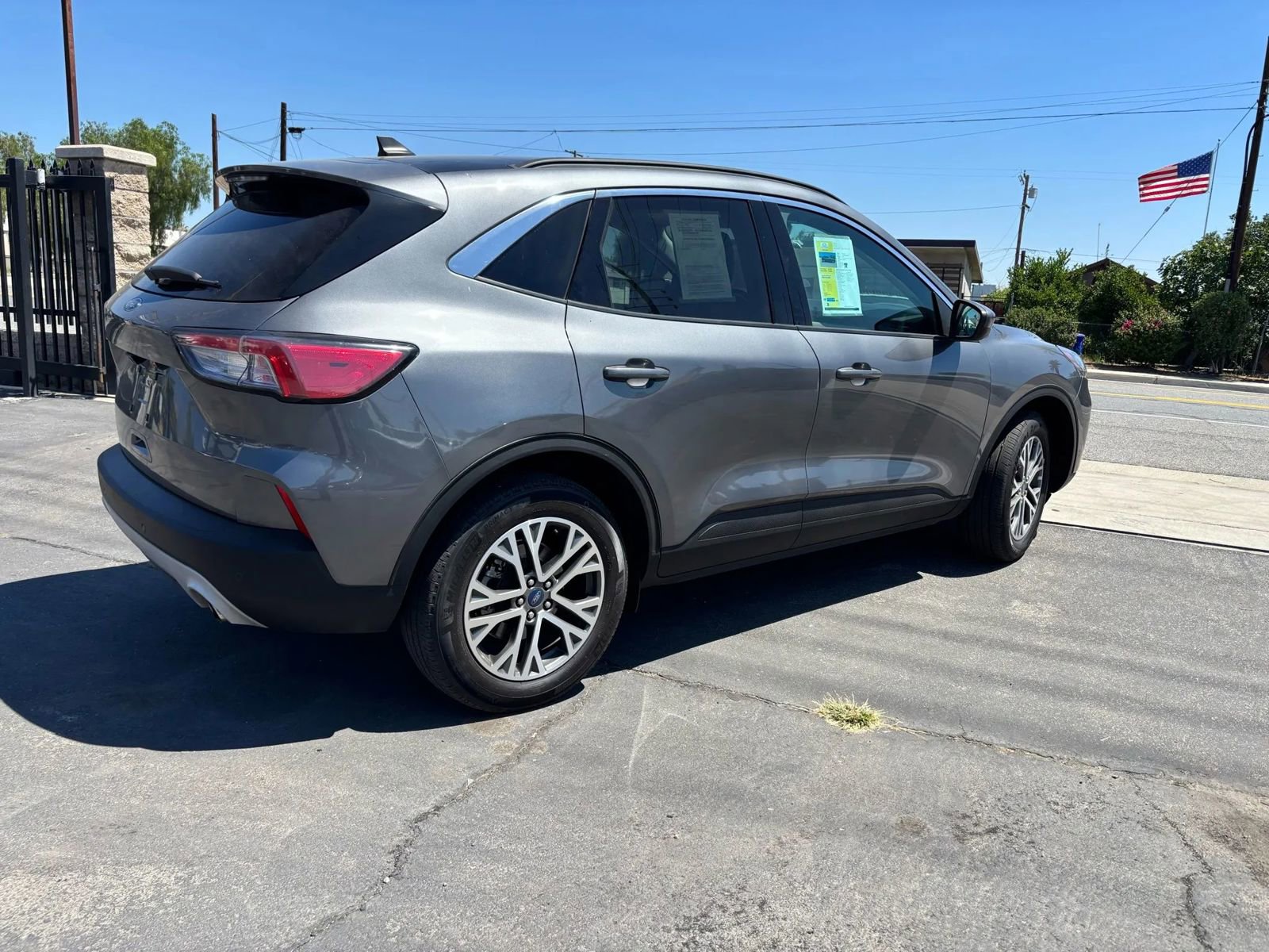 Used 2022 Ford Escape SEL image 5