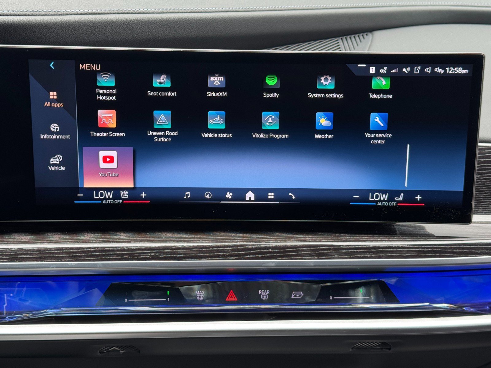 Used 2023 BMW 740i RWD image 30