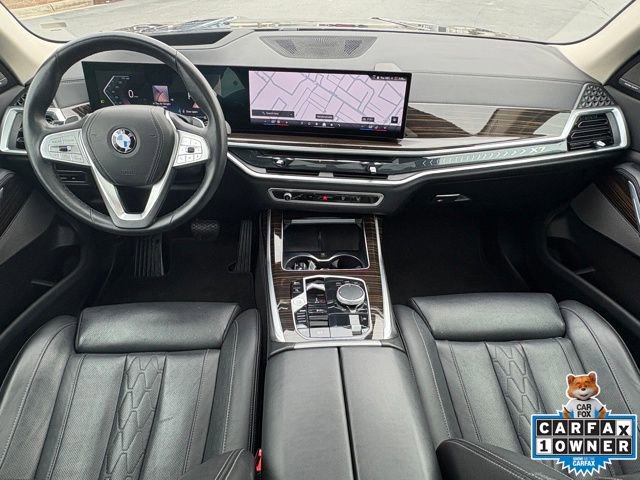 Used 2025 BMW X7 xDrive40i image 16