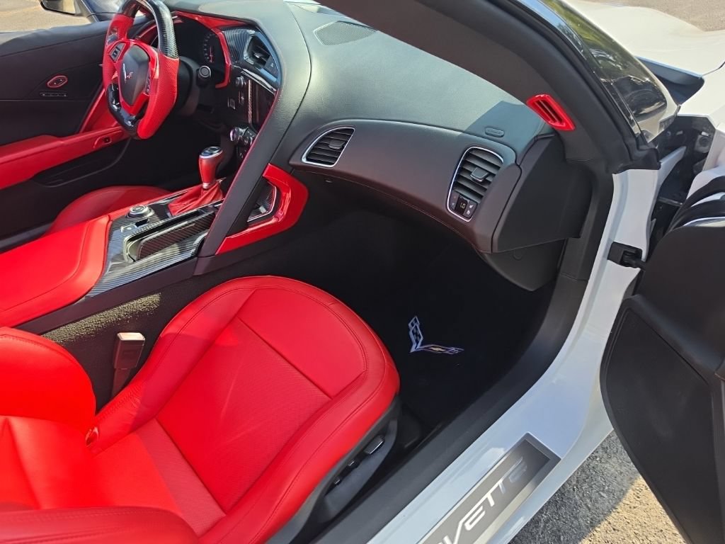 Used 2016 Chevrolet Corvette Stingray Convertible w/ 2LT Preferred Equipment Group RWD image 29